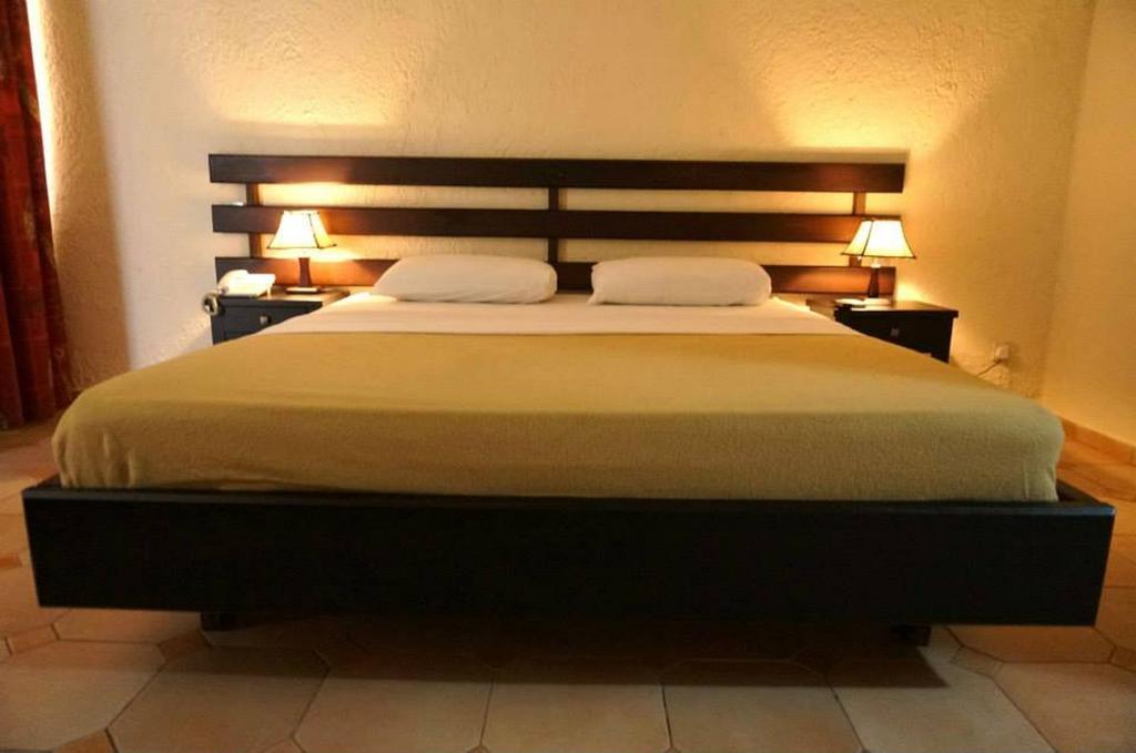 Lungi Airport Hotels Tulun Екстериор снимка
